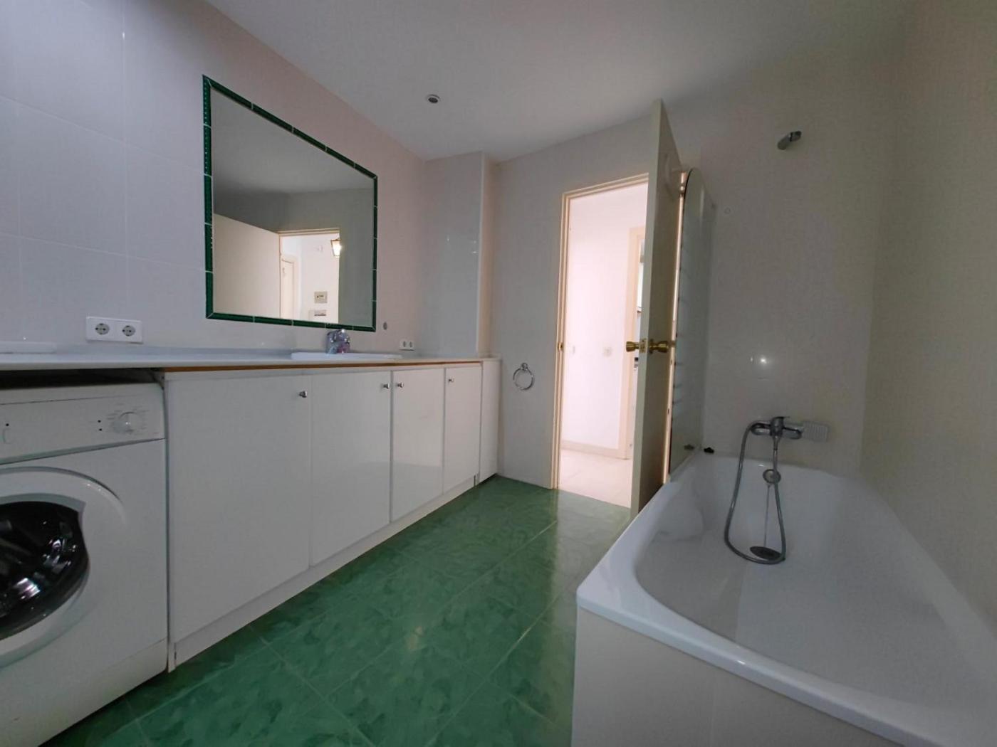 Lena Apartment Estepona Luaran gambar