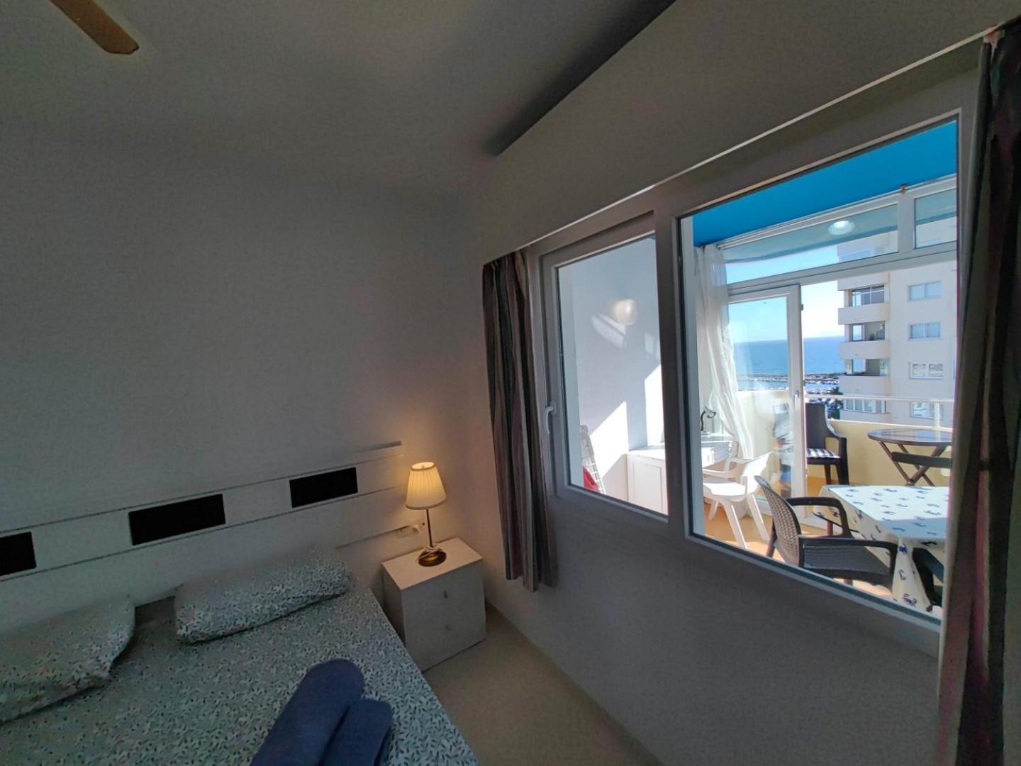 Lena Apartment Estepona Luaran gambar